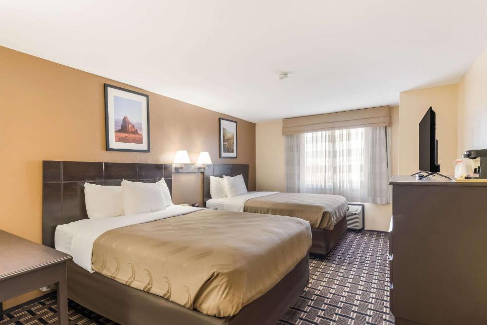 Queen Room with Two Queen Beds - Accessible/Non-Smoking interior